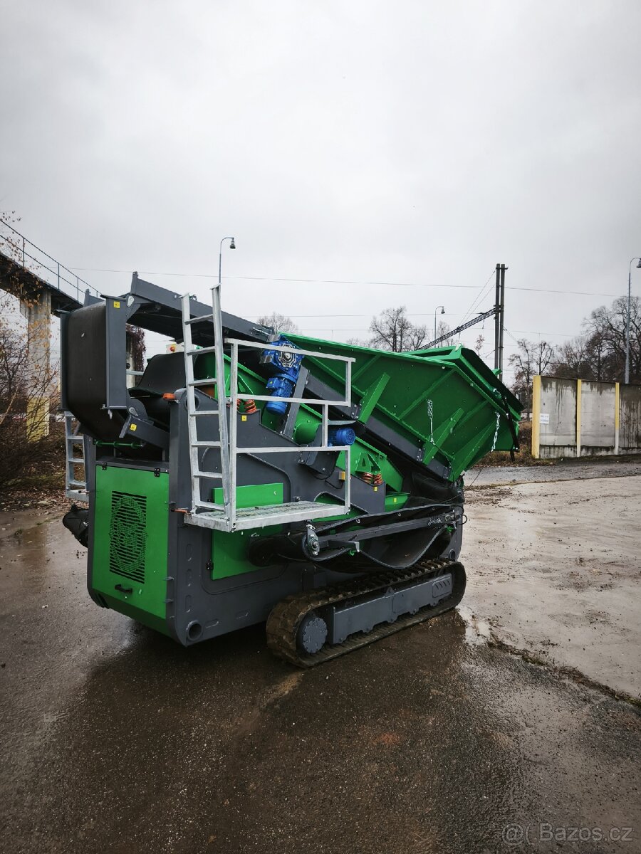 Vibrační třídič Molesorter Crawler 3VD - 4