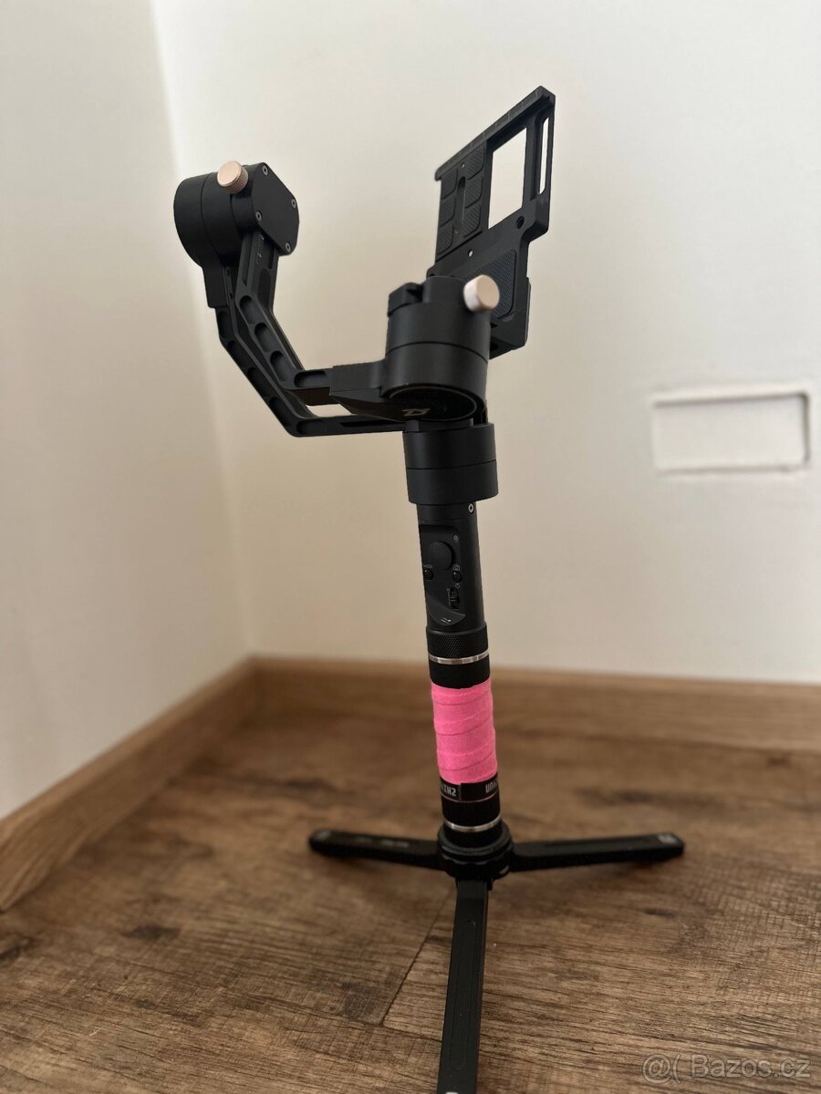 Stabilizátor Zhiyun crane 01 - 4