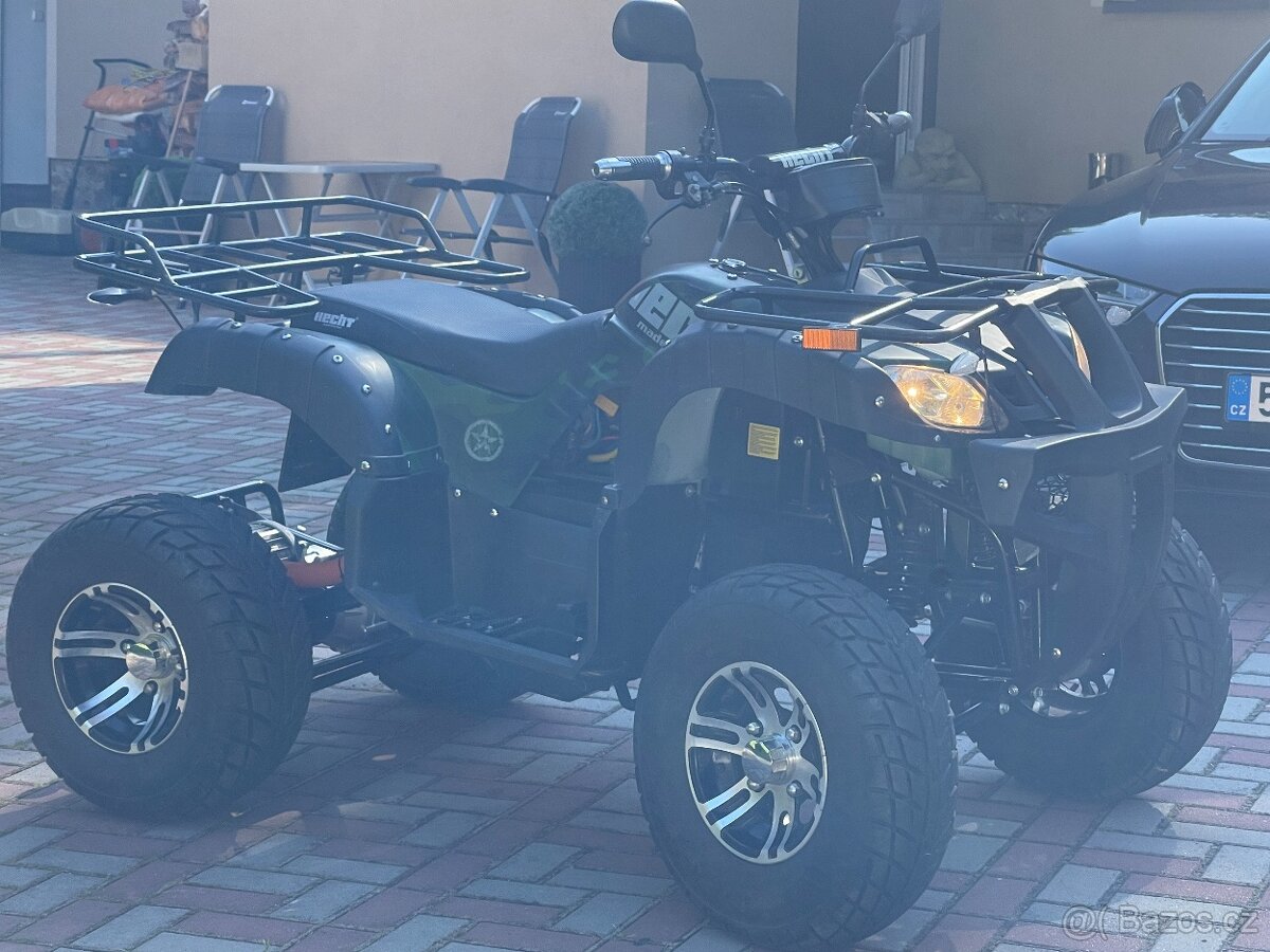 Velká akumulátorová čtyřkolka - HECHT 59399 ARMY 2200 W