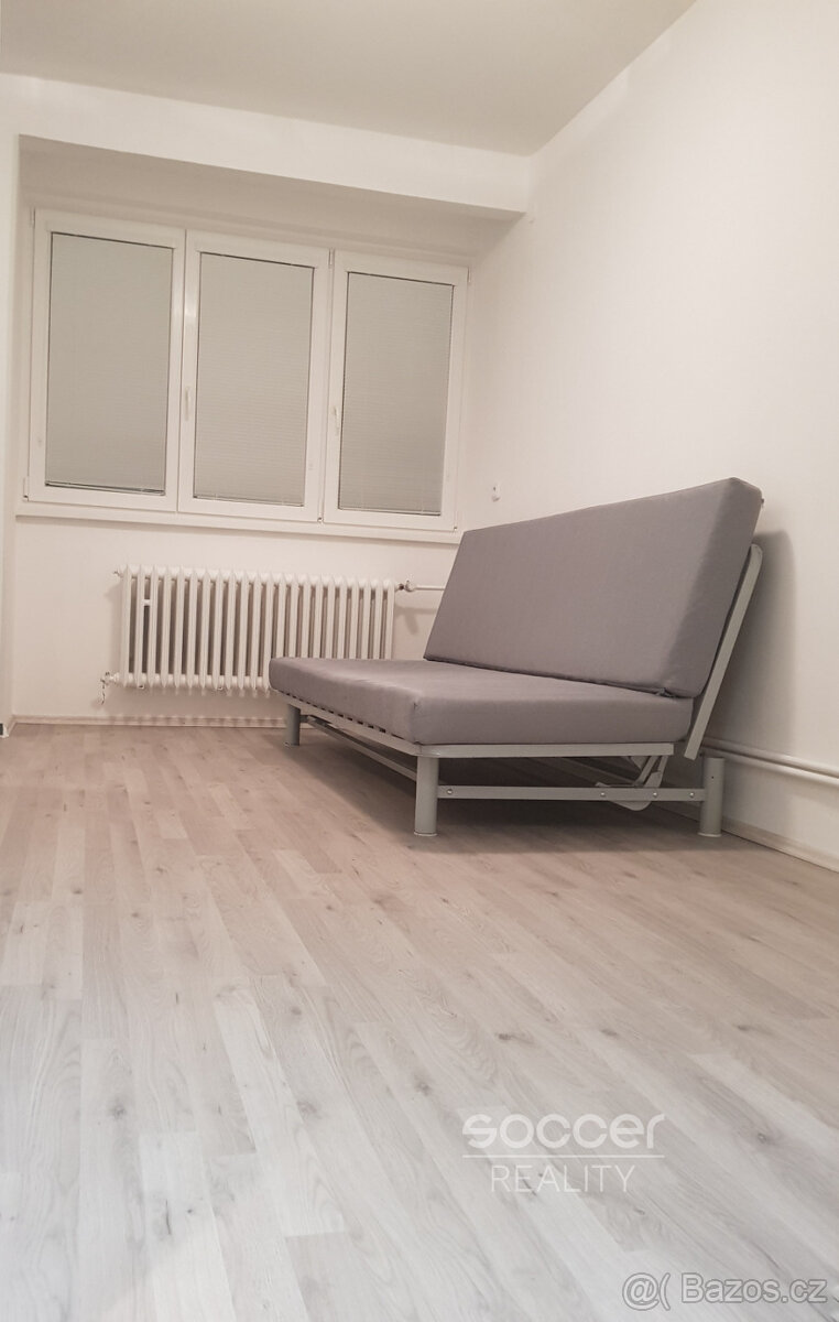 Pronájem bytu 2 + kk, 40 m2, v Praze 5 - Košíře, ulice Kare - 4