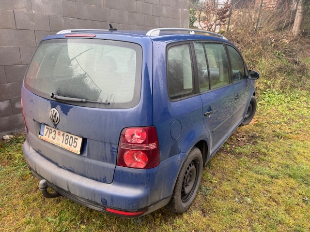 VW Touran 1,9 tdi 2009 - 4