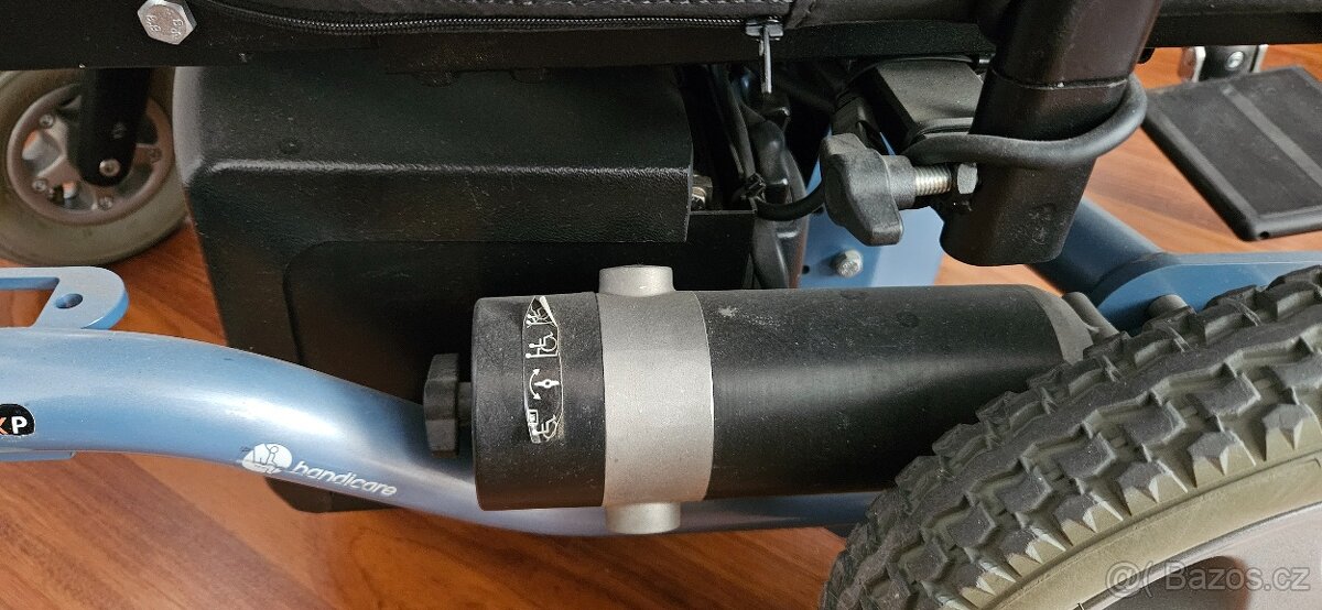 Elektrický invalidní vozík Handicare - 4