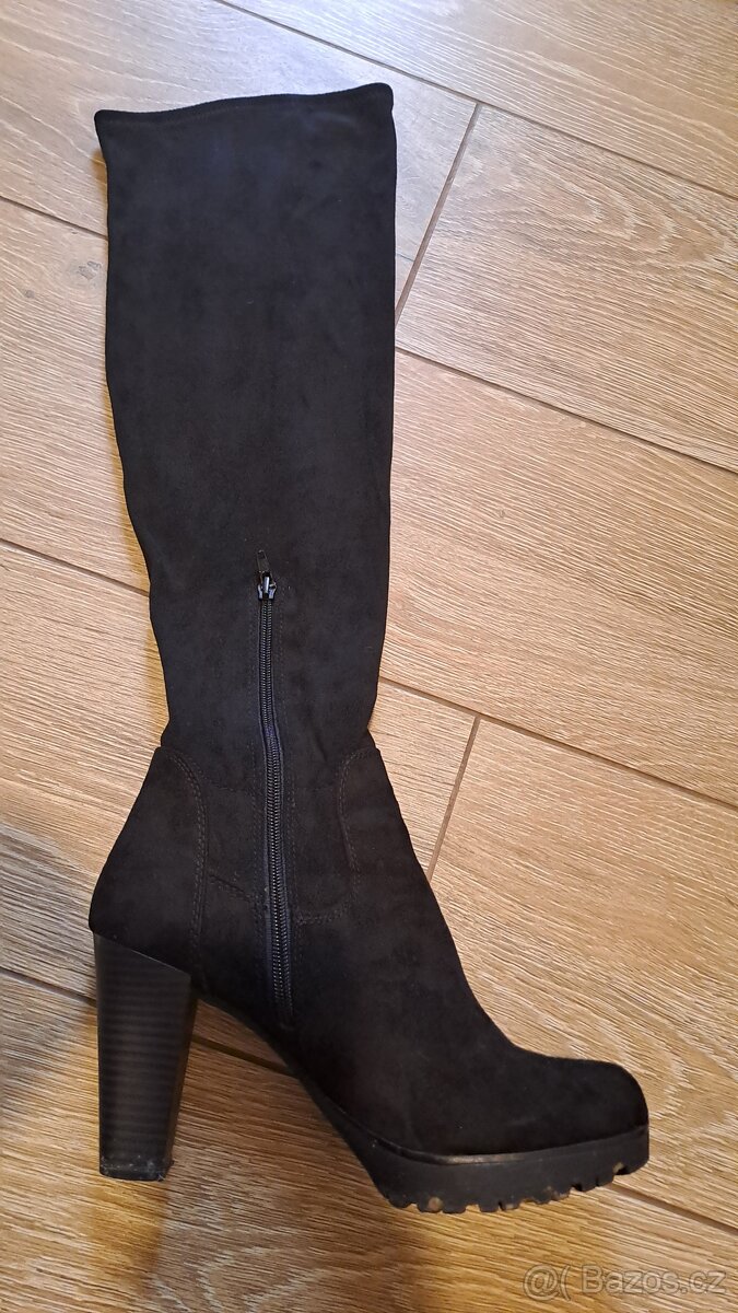 Dámské vysoké semišové kozačky - 4