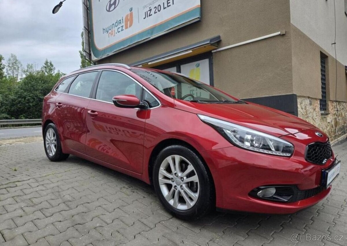 Kia Cee´d 1.6-NÍZKÉ KM-KLIMA-SENZORY - 4