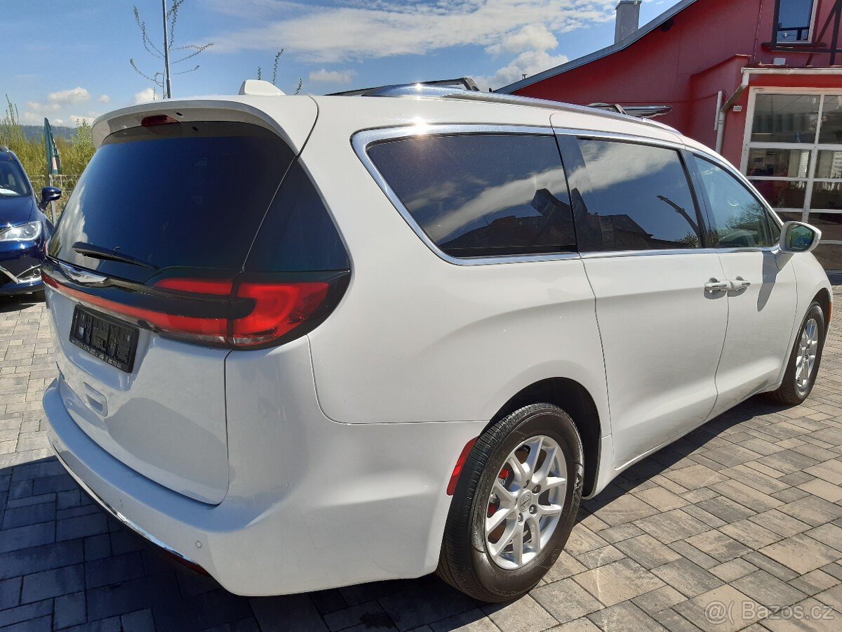 Chrysler Pacifica 3,6L, kůže, radar, 7míst, 2021, nový model - 4