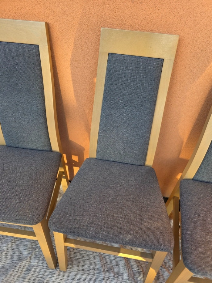 Židle jídelní z masivu - 4