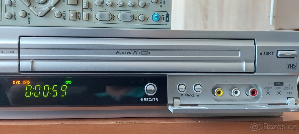 COMBO LG VC8716 DVD/VHS - 4