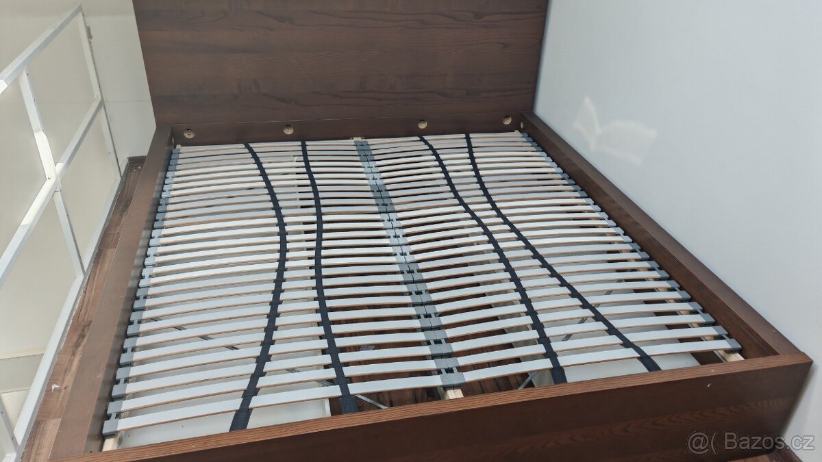 Manželská postel - 4