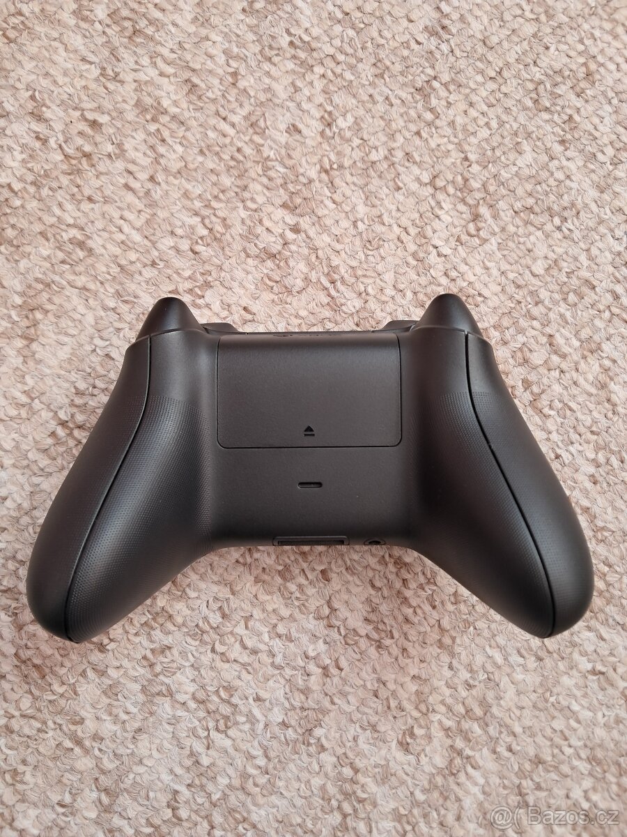 Herní bezdrátový ovladač Xbox - 4