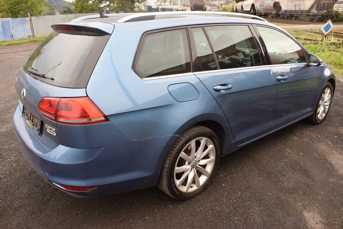 Volkswagen Golf 2,0 TDI AUTOMAT 1.MAJ,NOVÉ ČR,SUPER STAV - 4