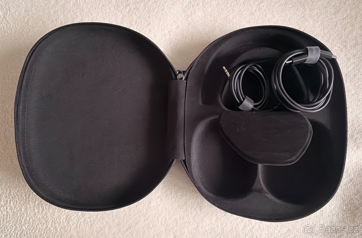 bezdrátová sluchátka Bowers& Wilkins Px8 - 4