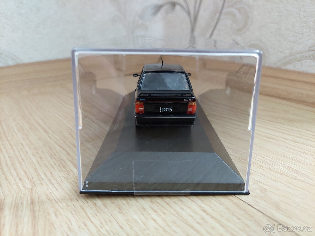 Fiat Duna SCX 1989 1:43 - DeAgostini (Salvat) - 4