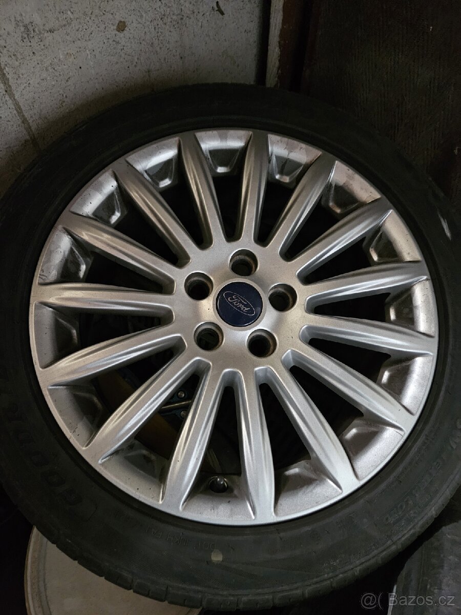 Alu kola ford 215/50 r17 - 4