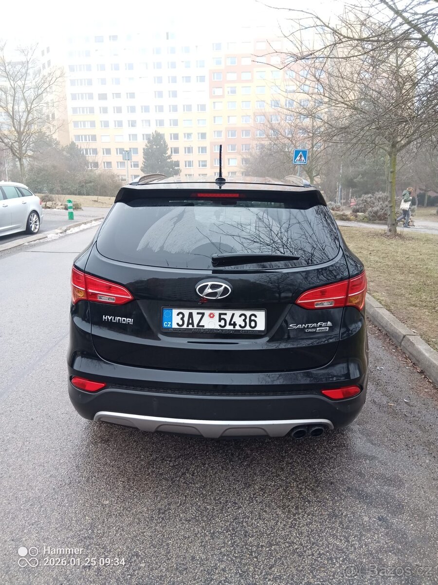 Hyundai Santa Fe - 4