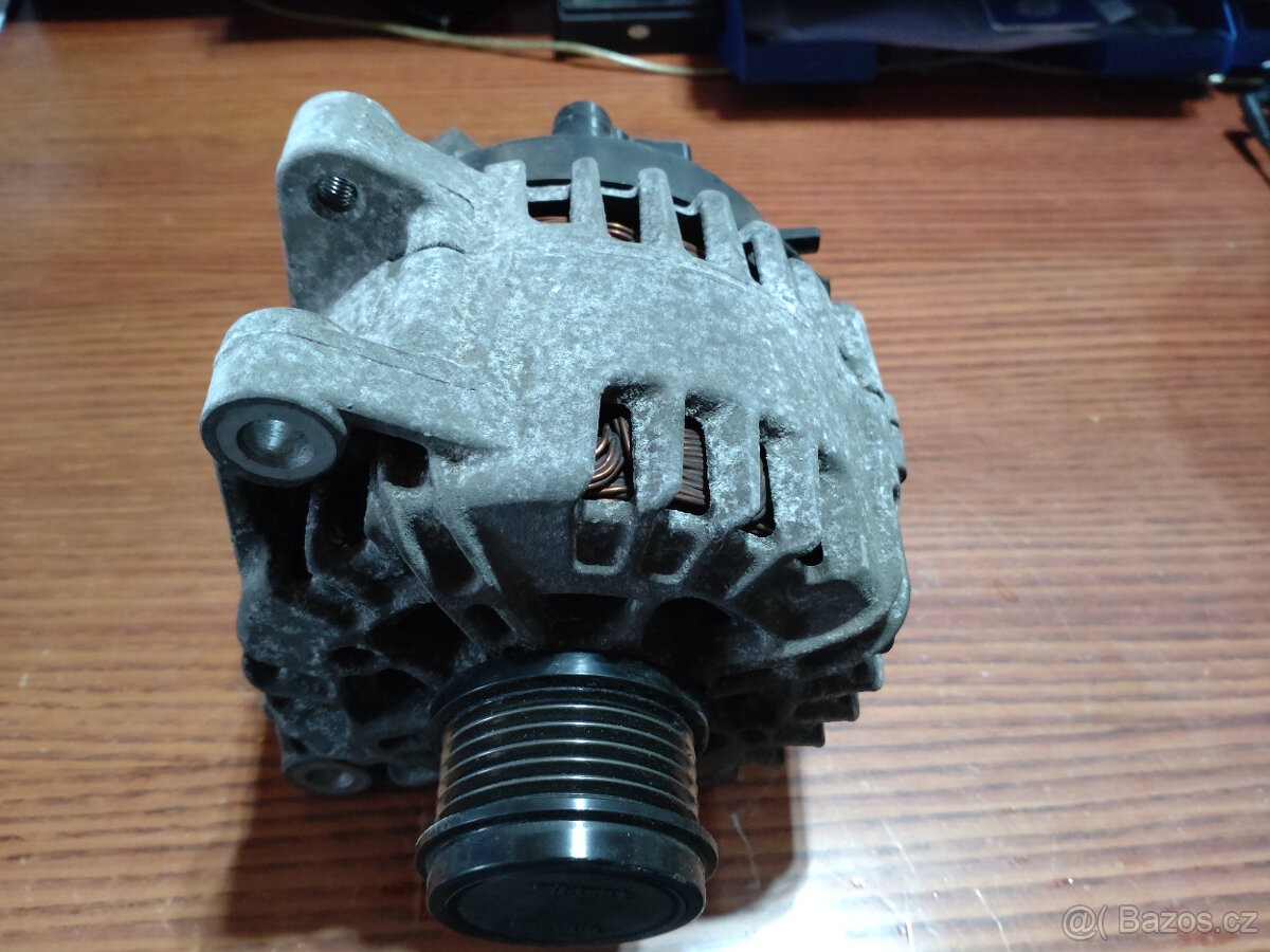 Ford Galaxy rv. 2008 - 2013 - alternátor - 4