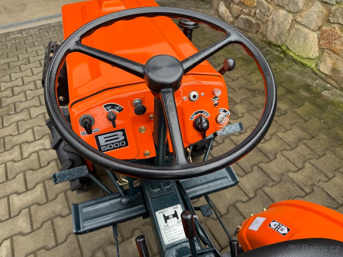 malotraktor Kubota B5000 REPAS - 4