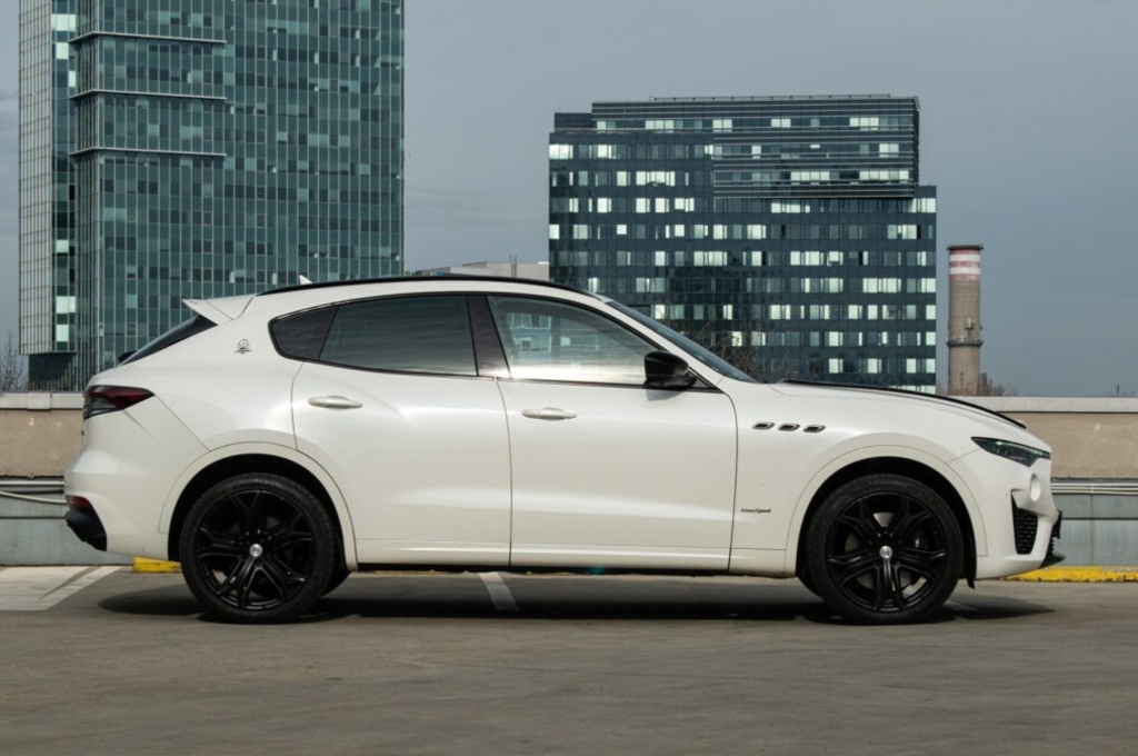 Maserati Levante SQ4 - 4
