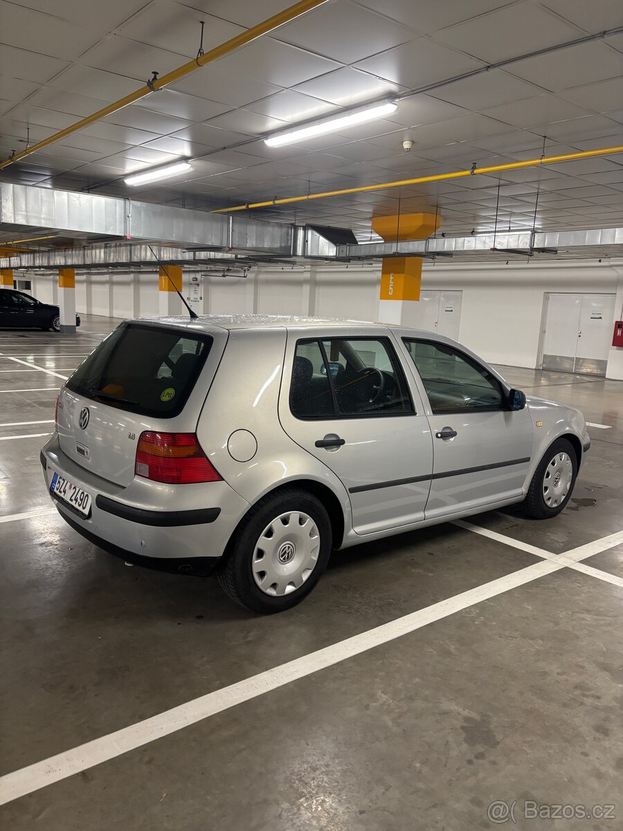 Golf 4 1.6 74kw LPG - 4
