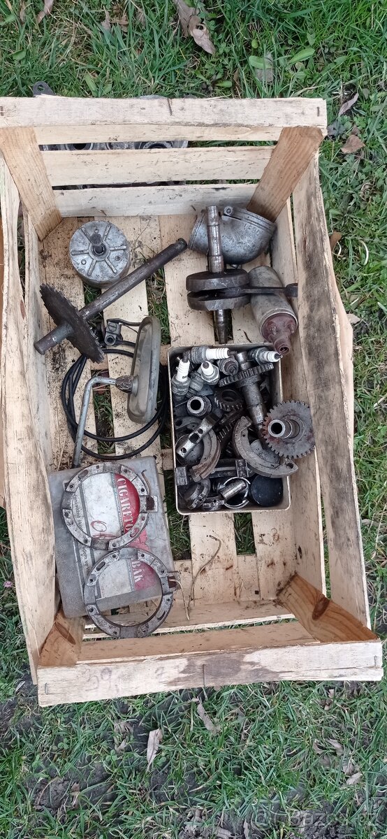 Díly motoru babetta 207 - 4