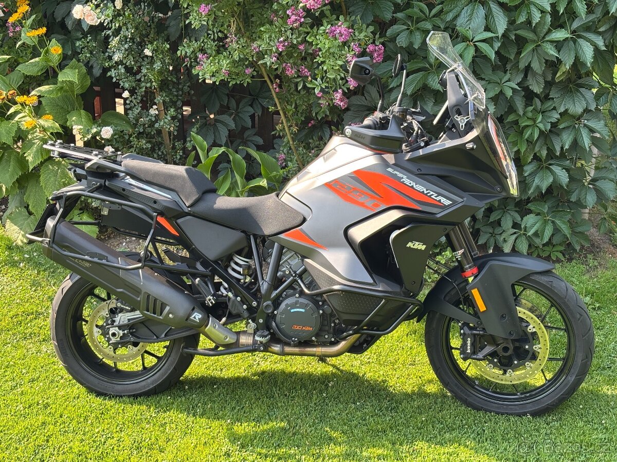 KTM 1290 Super Adventure S - 4