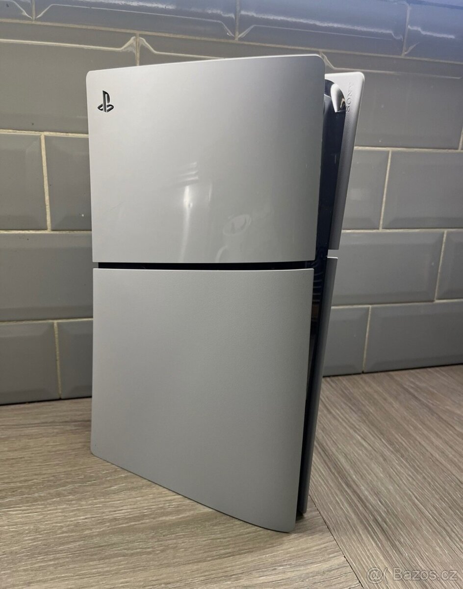 PS5 Slim 1TB s mechanikou - 4