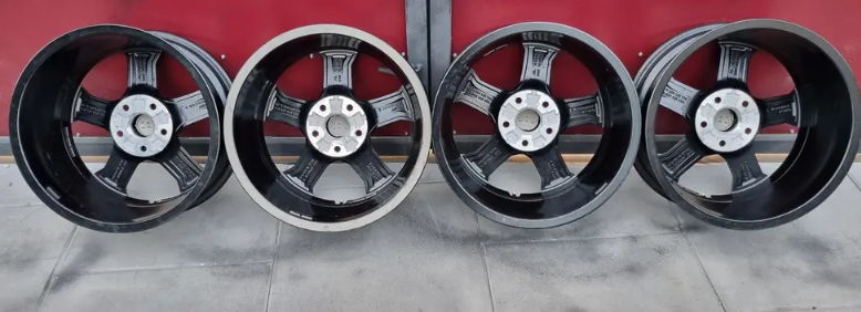 17"KRÁSNÉ ZÁNOVNÍ ALU DISKY 5x112 ORI ŠKODA KODIAQ - 4