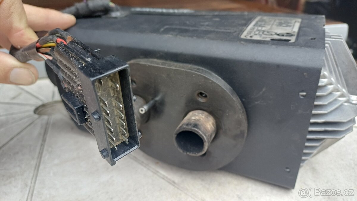 Nezávislé topení Eberspacher Airtronic D2 12V nafta