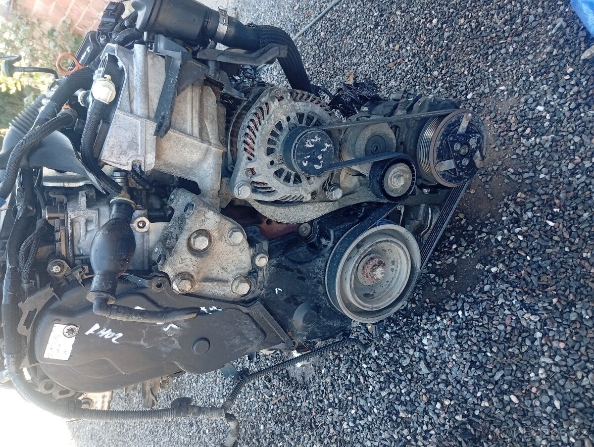 PEUGEOT, CITROEN MOTOR 2,0HDI EURO 5, RH02, , RHD, AHZ - 4