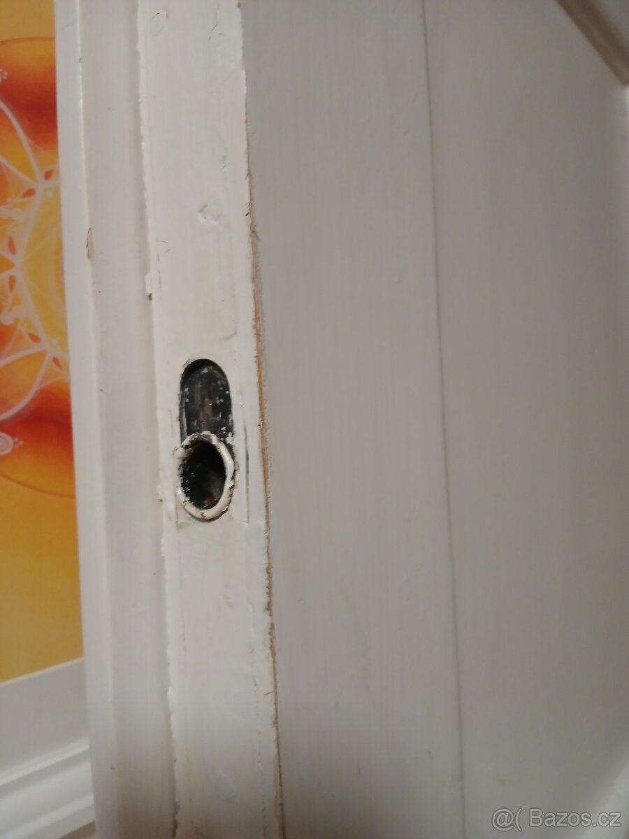 Staré dvoukřídlé dveře - 4