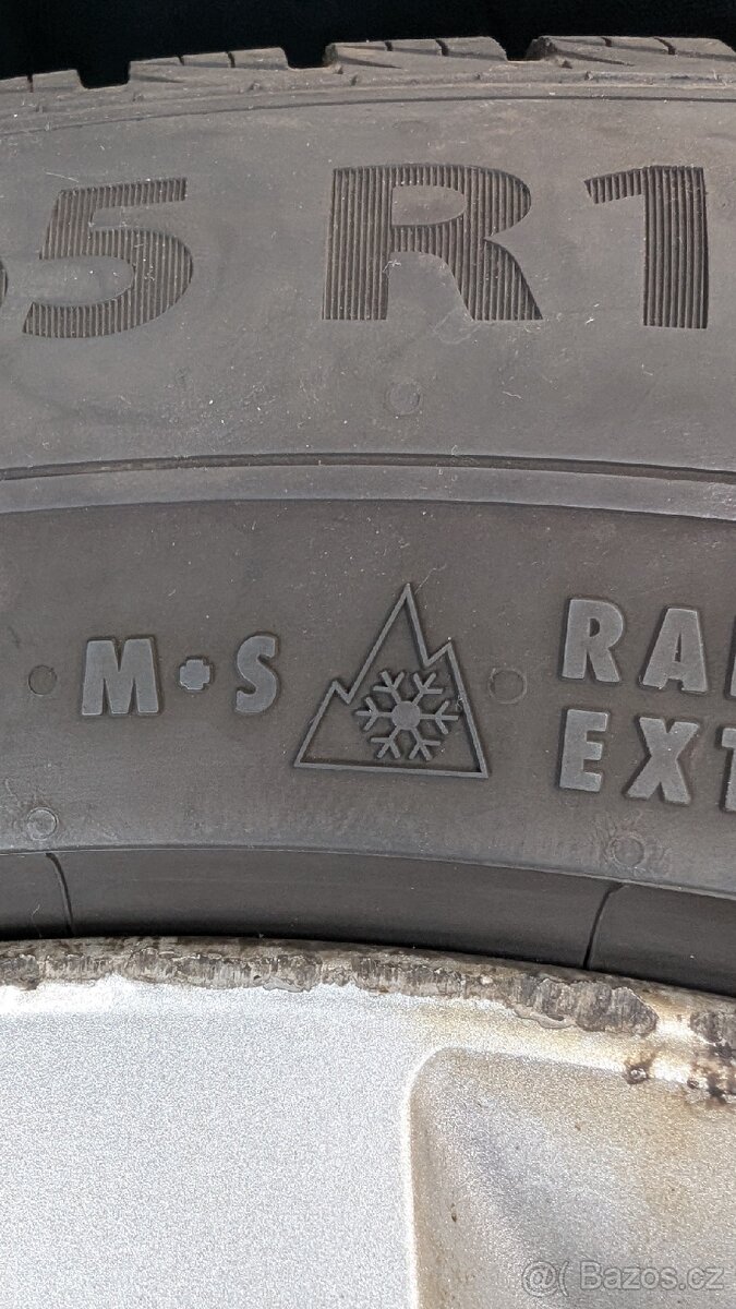 225/65R17 zimní - 4