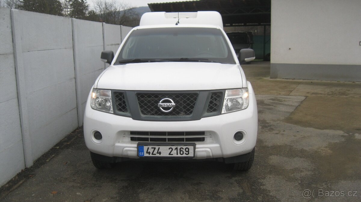 Nissan Navara 2,5 DCi - 4
