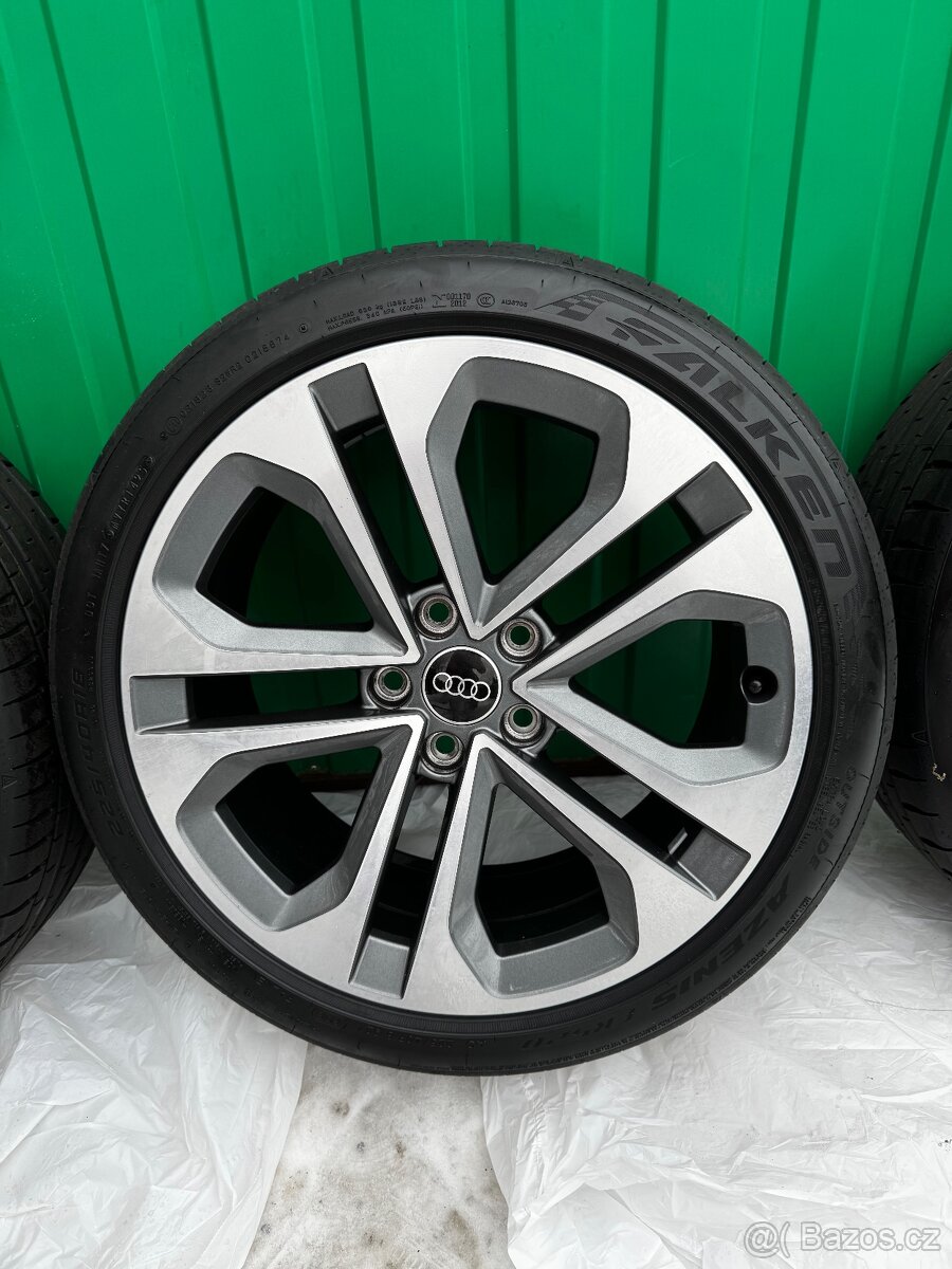 Kola Audi S3 2025 originál TOP - 4