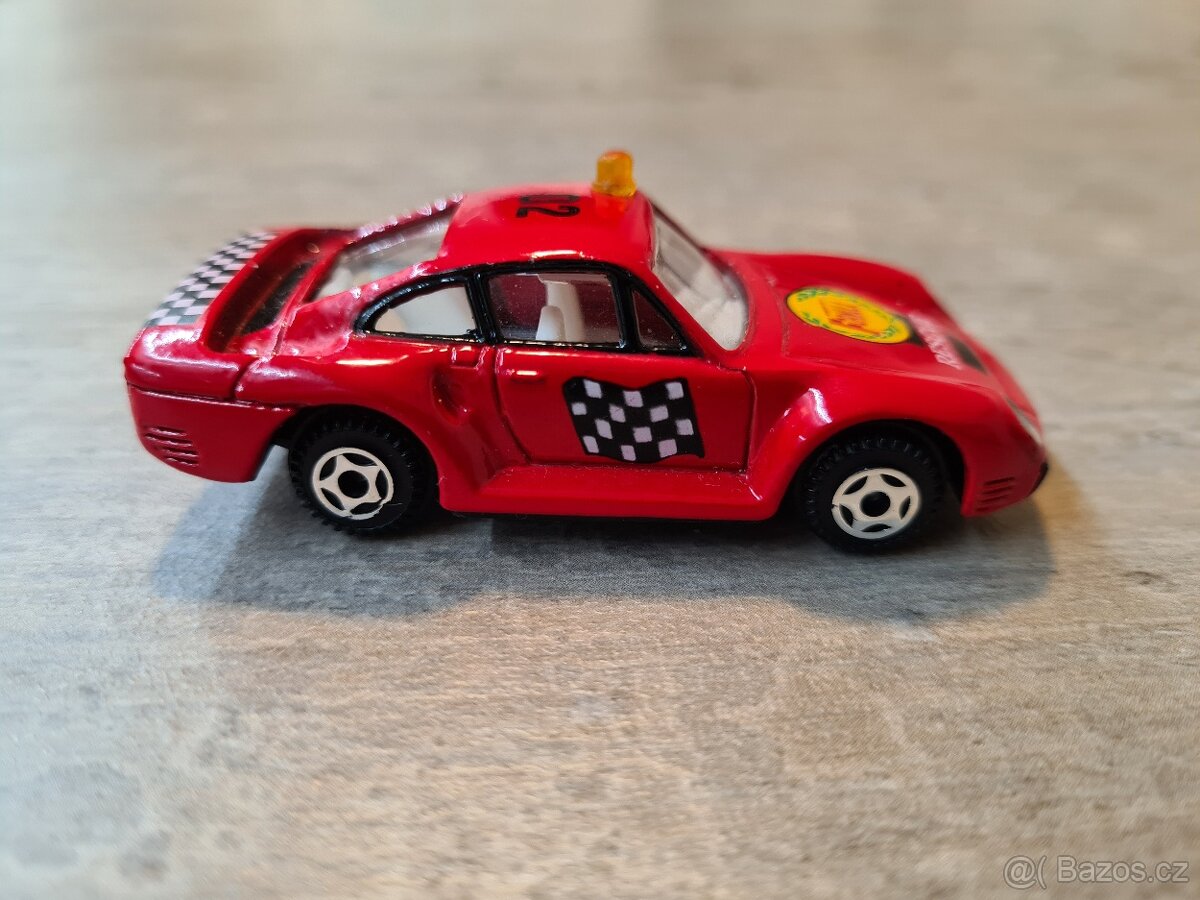 Angličáky- Vintage Porsche 959 měřítko 1:64 - 4