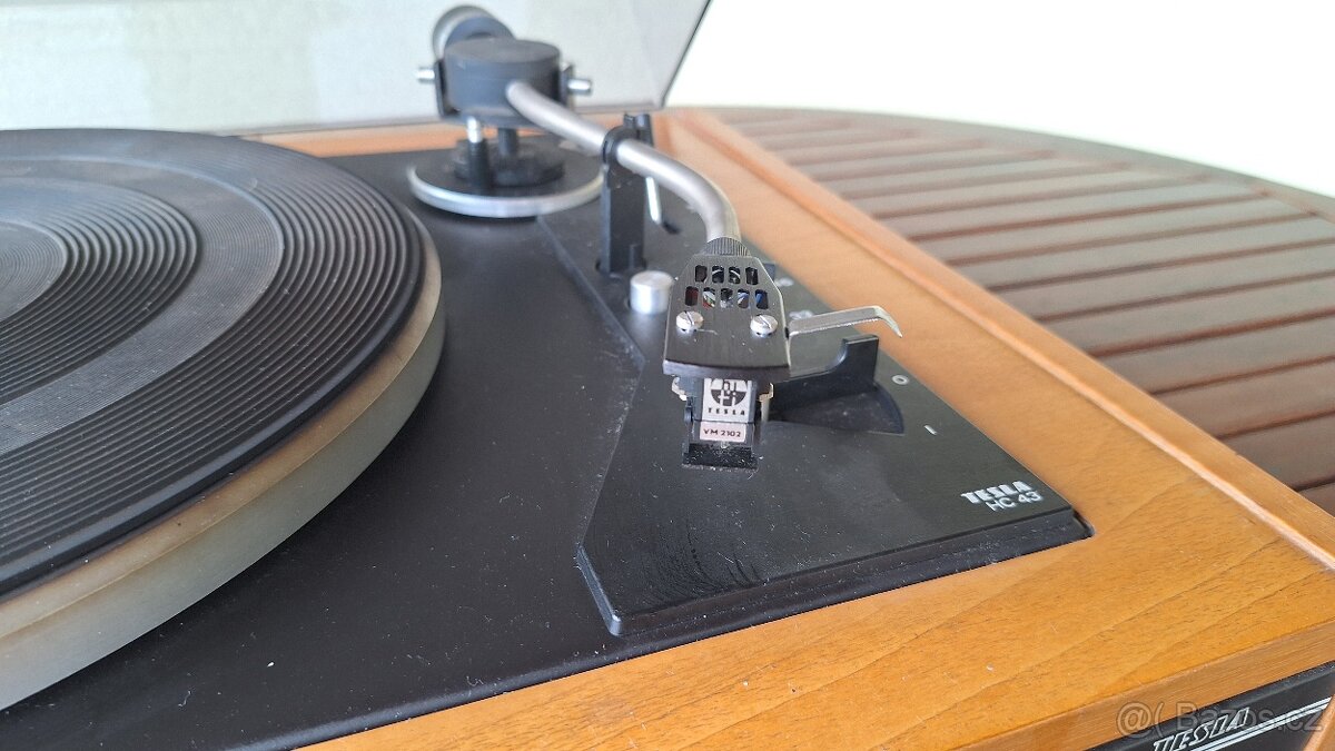 Gramofon Tesla NC 430 - 4