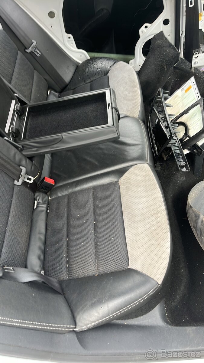 Sedačky Škoda Octavia 2 RS - 4