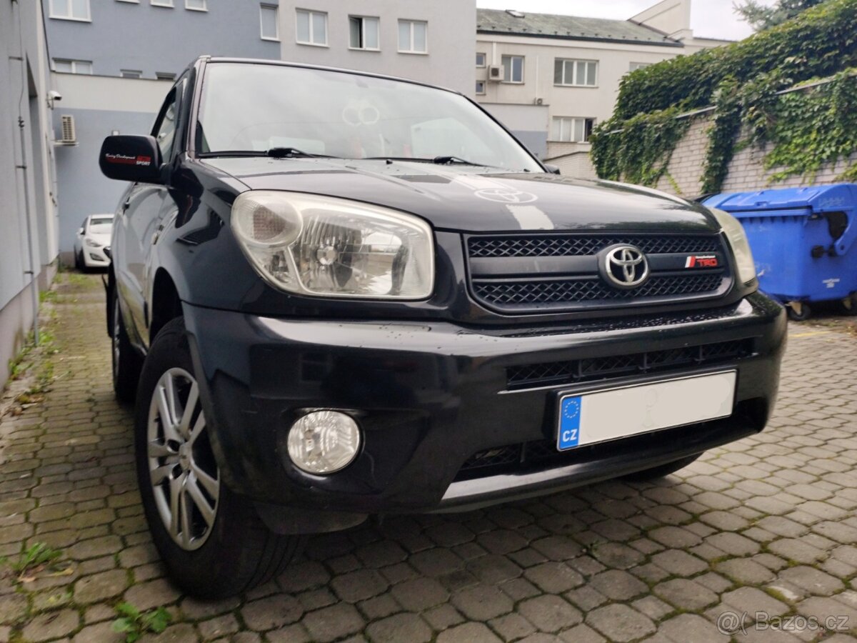 Toyota RAV4 trojdverove - 4