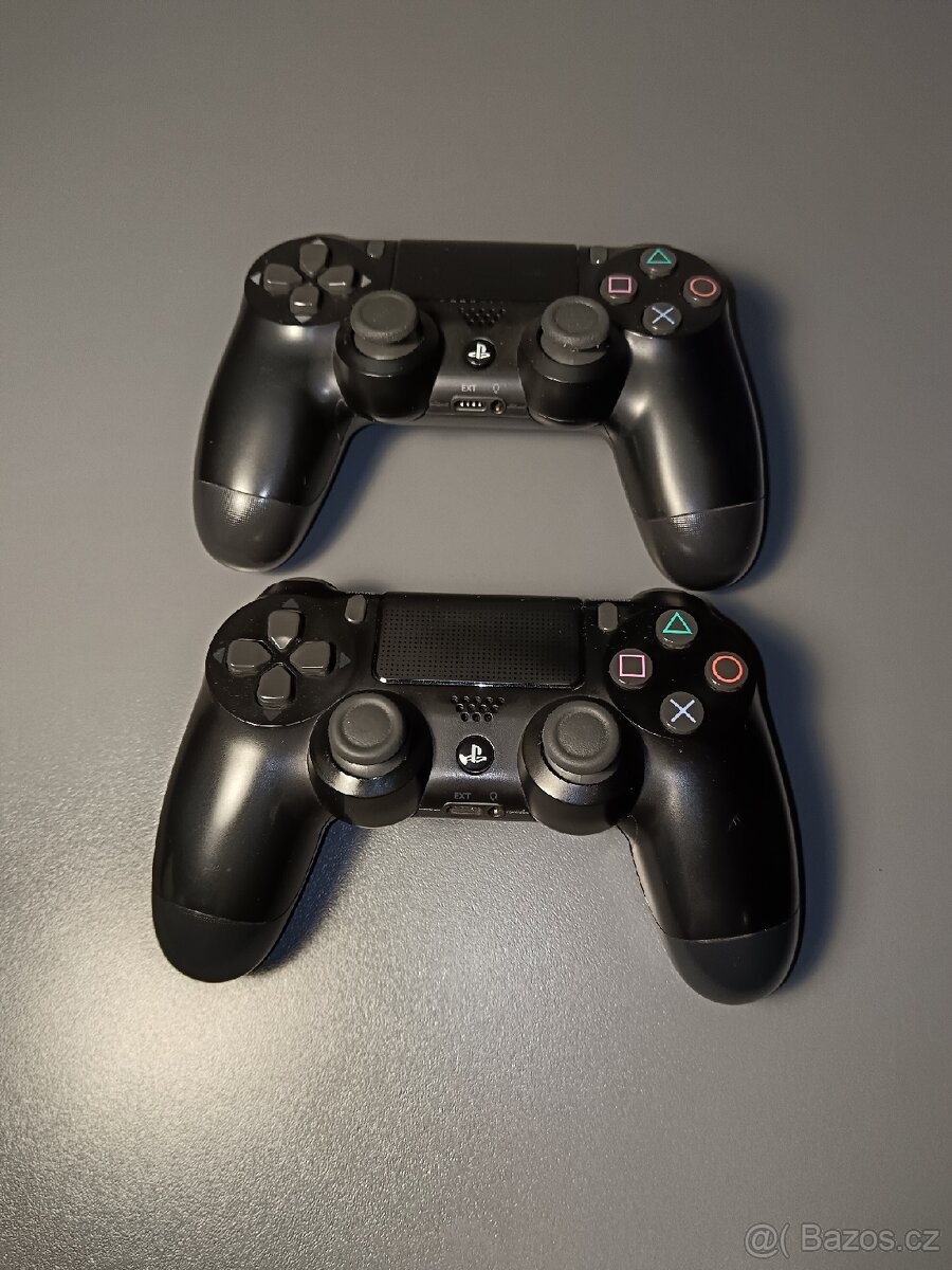 PlayStation 4 PRO - 4