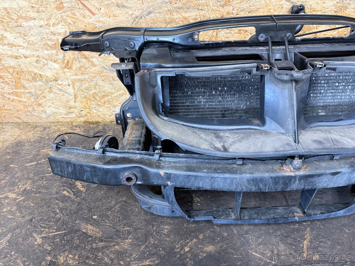 CHLADIČOVÁ STĚNA BMW E90 / 91 318i - 4