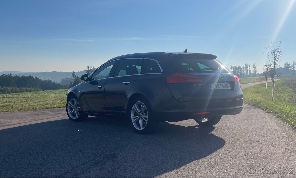 Opel Insignia 2.0 CDTI 4x4 118Kw - 4