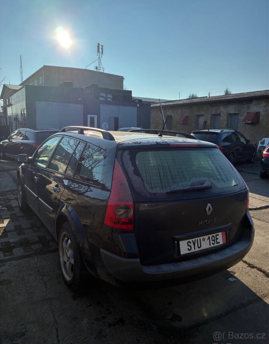 Renault Mégane 1.9 - 4