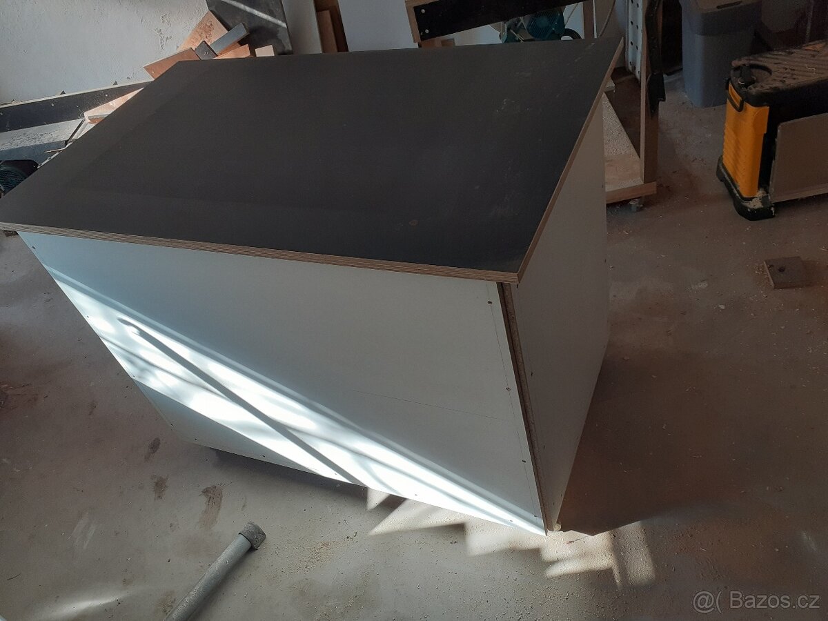 Pracovní dílenský stůl, ponk - 4