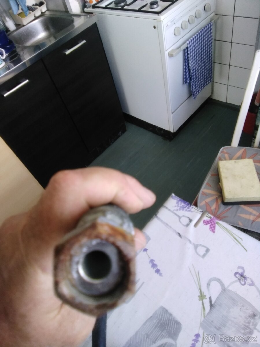 Prodám náhradní díly T815 - 4