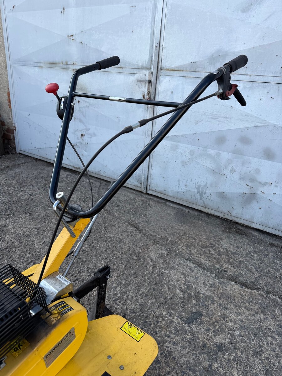 Prodej rotavatoru s prislusenstvim - 4