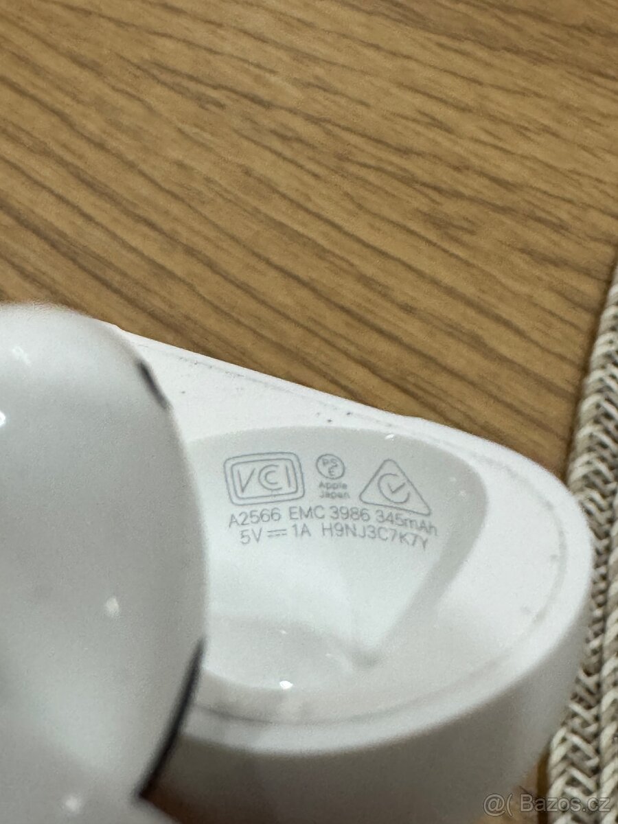 Apple AirPods 3 MagSafe - 4