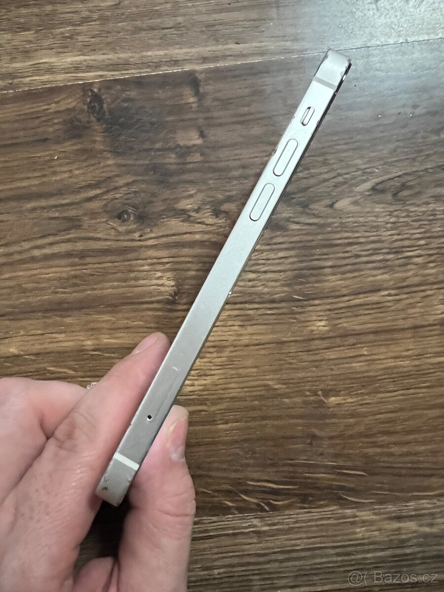 IPhone 12 na ND - Blok - 4