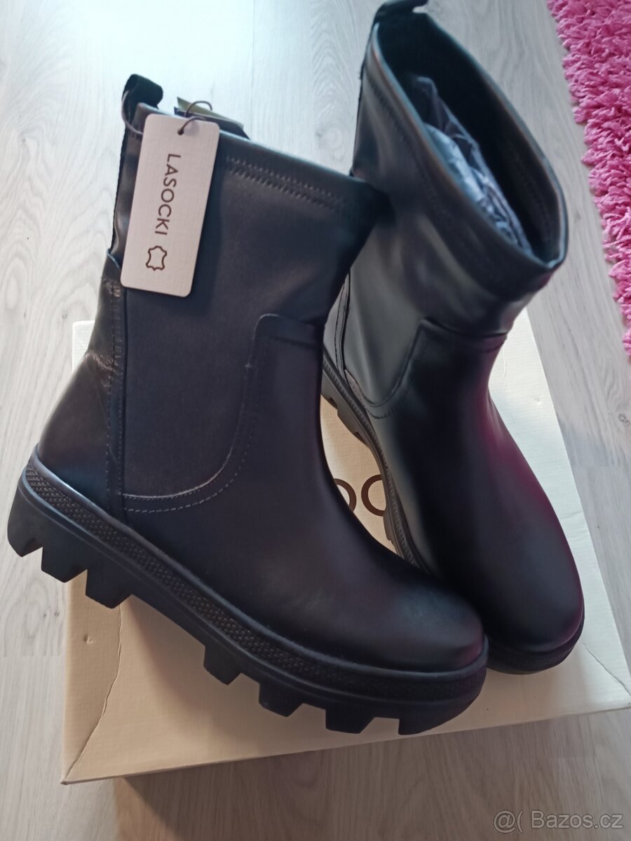 Nové kožené kotníkové boty kozačky Chelsea boty Lasocki vel. - 4