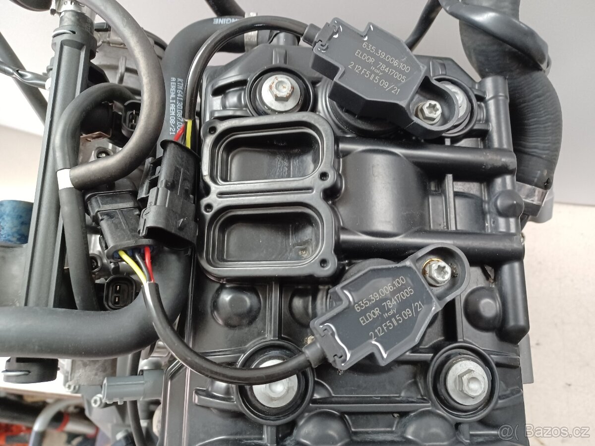 KTM 890 DUKE R - MOTOR