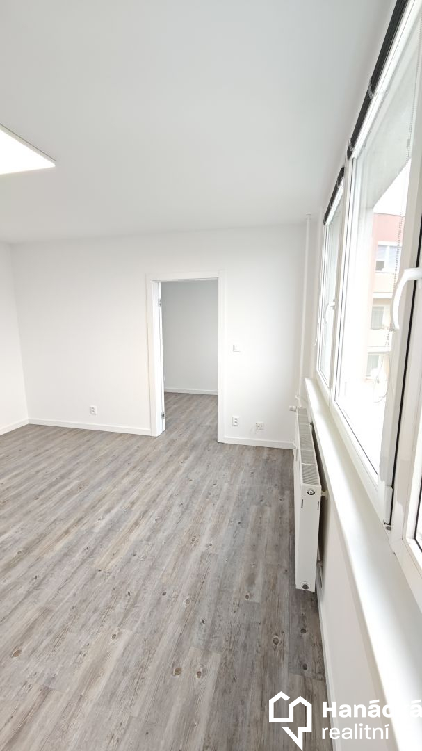 Pronájem bytu 2+1 ul. Urxova, Olomouc - Lazce - 4