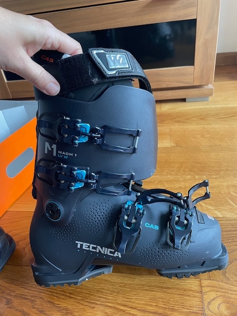 dámské lyžařské boty Tecnica Mach1 95 LV W TD GW vel. 25.5 - 4