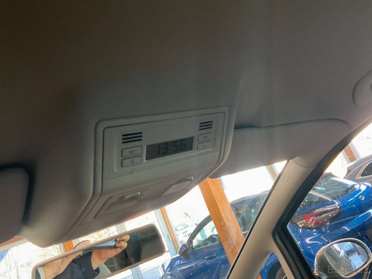 VW Sharan 2.0TDI 103kW,Webasto,Serviska,Tažné. - 4